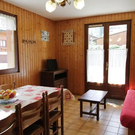 6 Pers, 54m², A 400m Des Pistes, Village, Animaux Admis - Fr-1-467-76 *